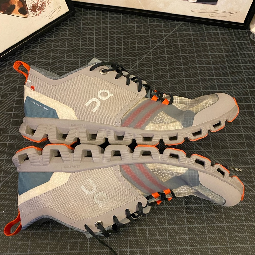 ON Cloud X Shift Alloy/Red size 10.5 - Picture 14 of 16